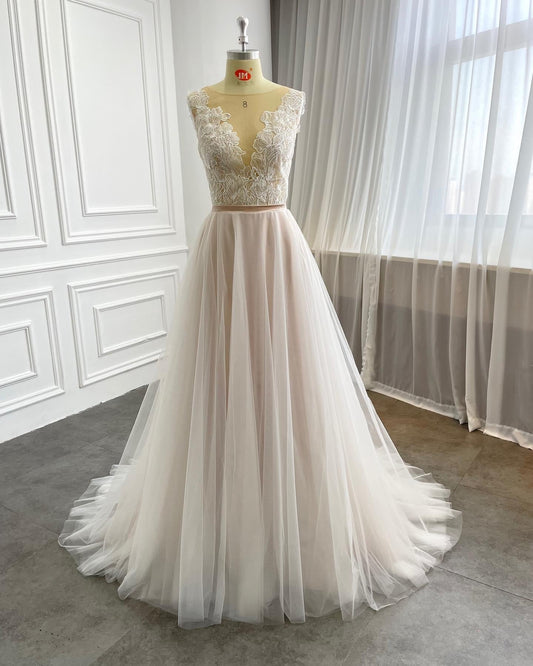 كريم wedding dress